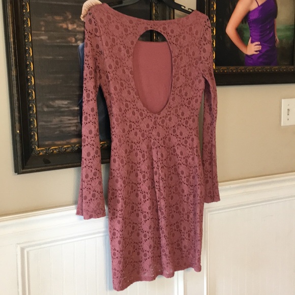 Formal Dress - Picture 2 of 3